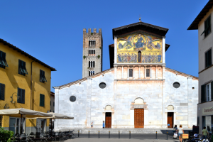 lucca4